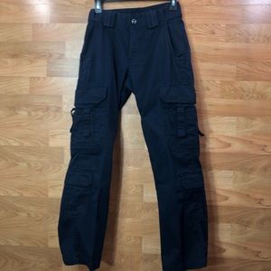 511 Tactical Size 2 Ladies Police And or Tactical Unit Pants in Navy Blue